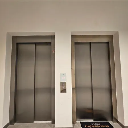 Lägenhet Modry Dunaj Bratislava